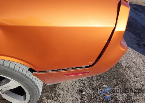 2011 Dodge Challenger Srt8 z USA, uszkodzony, nr VIN 2B3CJ7DJ9BH584582